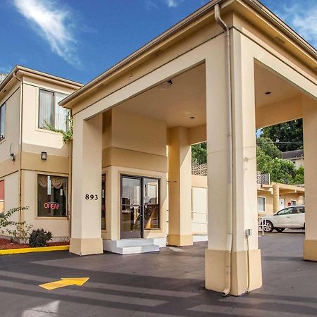 Rodeway Inn Nashville Airport Bagian luar foto