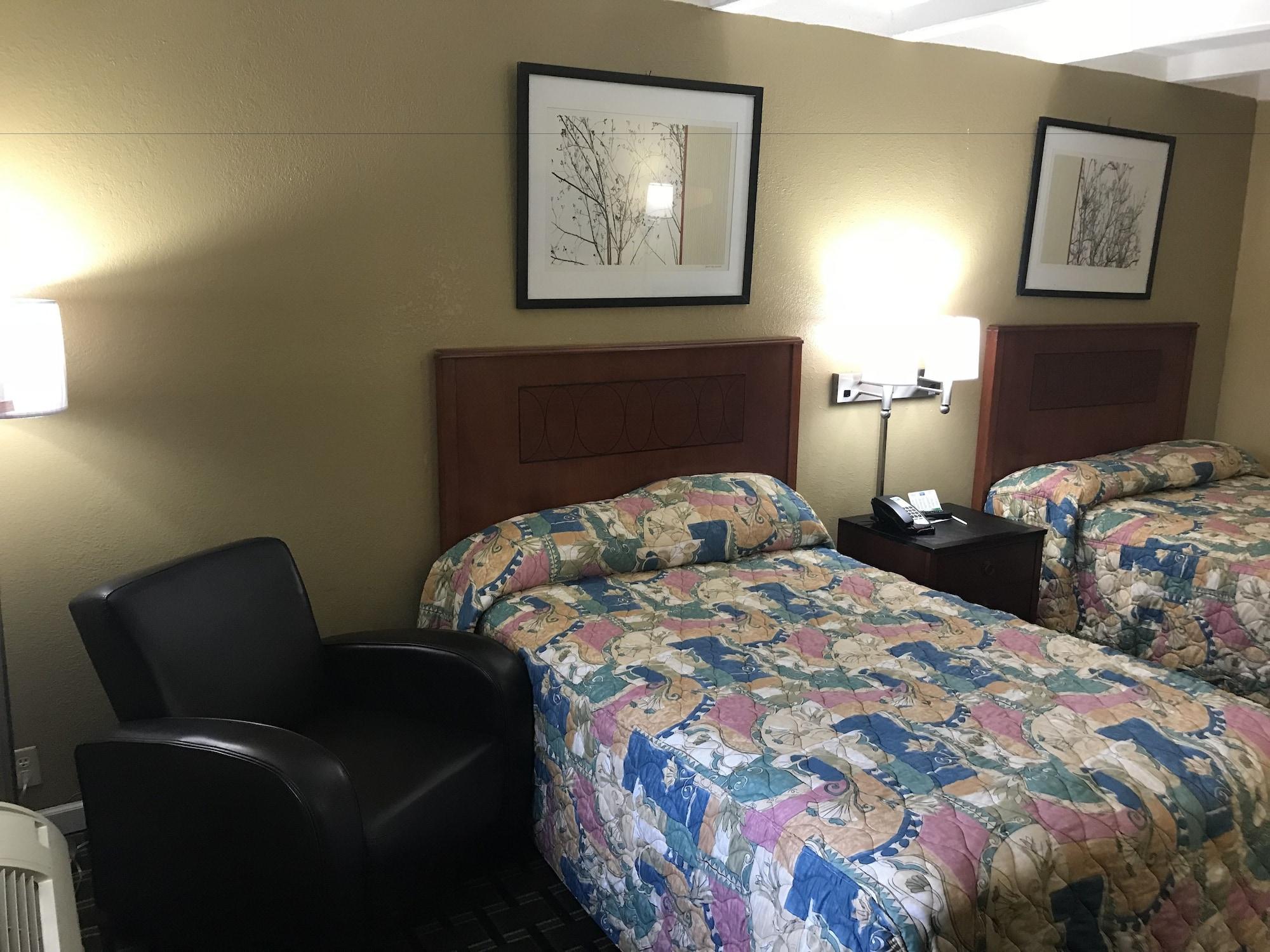 Rodeway Inn Nashville Airport Bagian luar foto